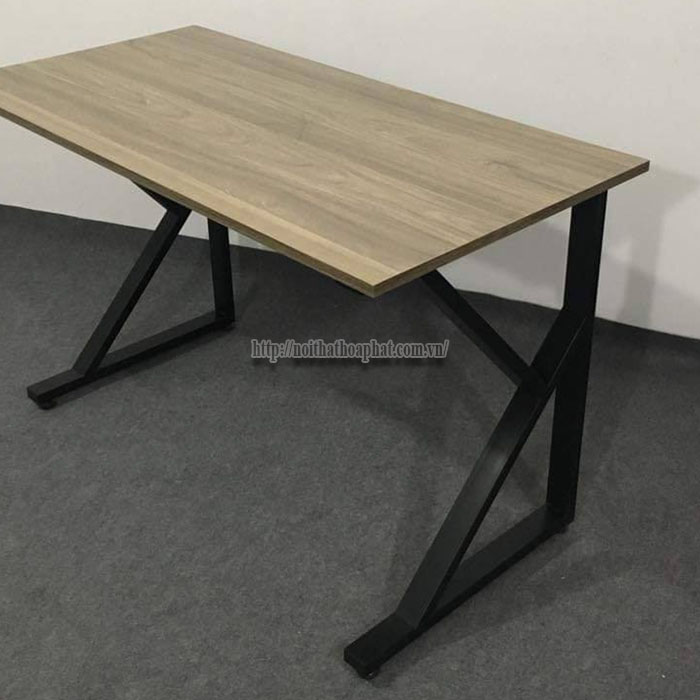 Cách Lắp Ráp Bàn Làm Việc Chân Sắt Đơn Giản-5
