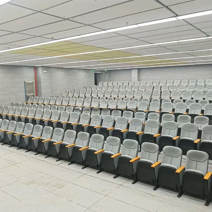 Giá Ghế Hội Trường Có Bàn Viết Có Đắt Không-1