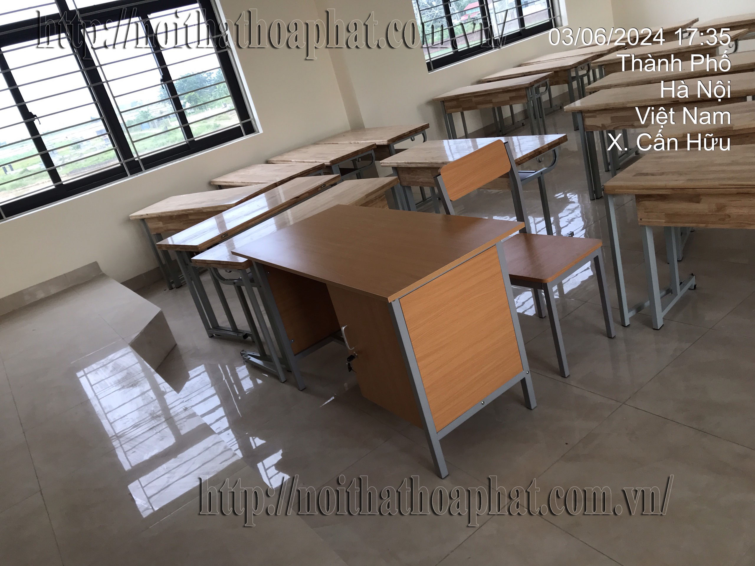Hình ảnh thực tế bộ bàn ghế giáo viên BGV103, GGV103-1