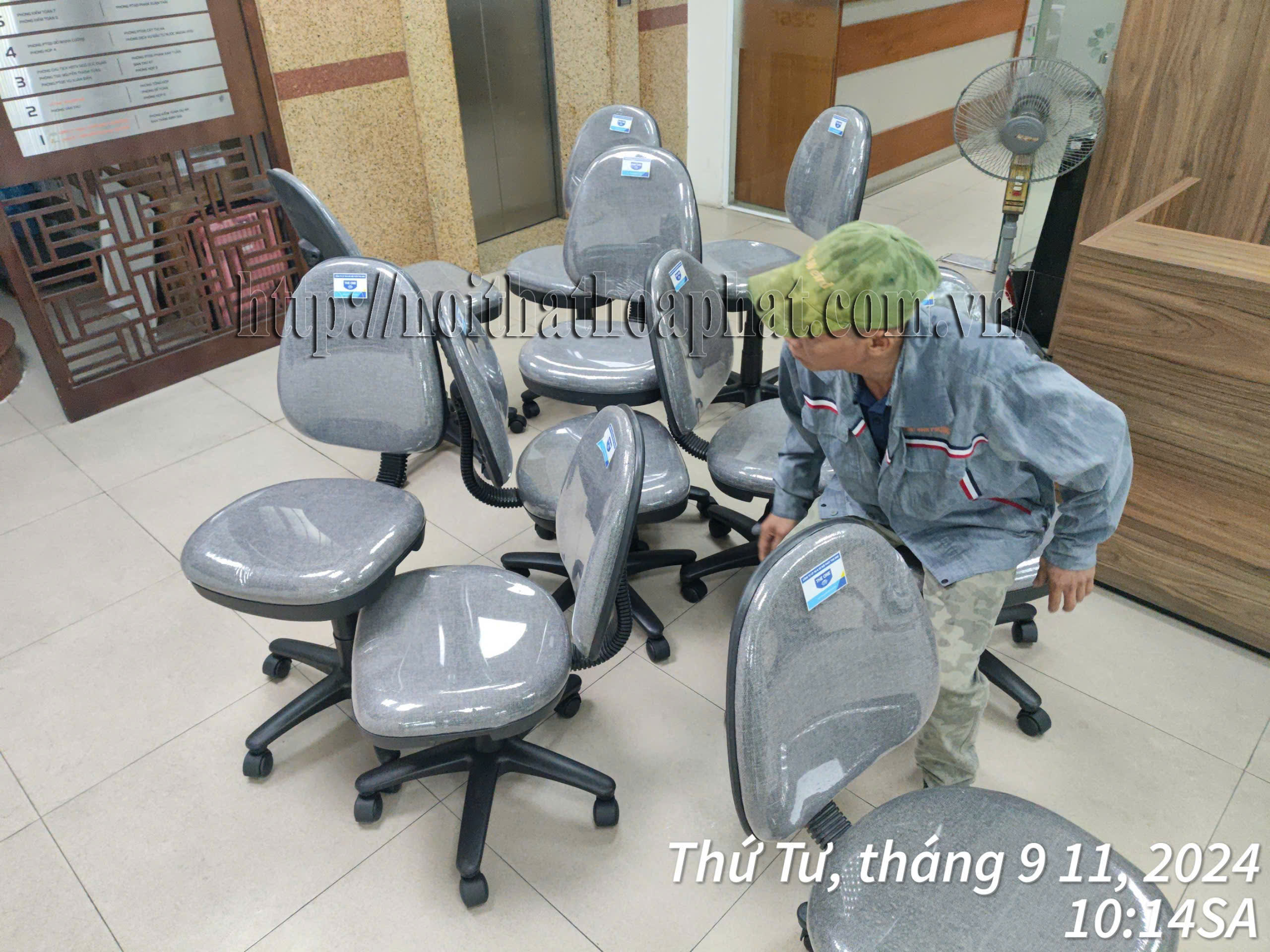 Hình ảnh thực tế ghế nhân viên văn phòng SG550K-8