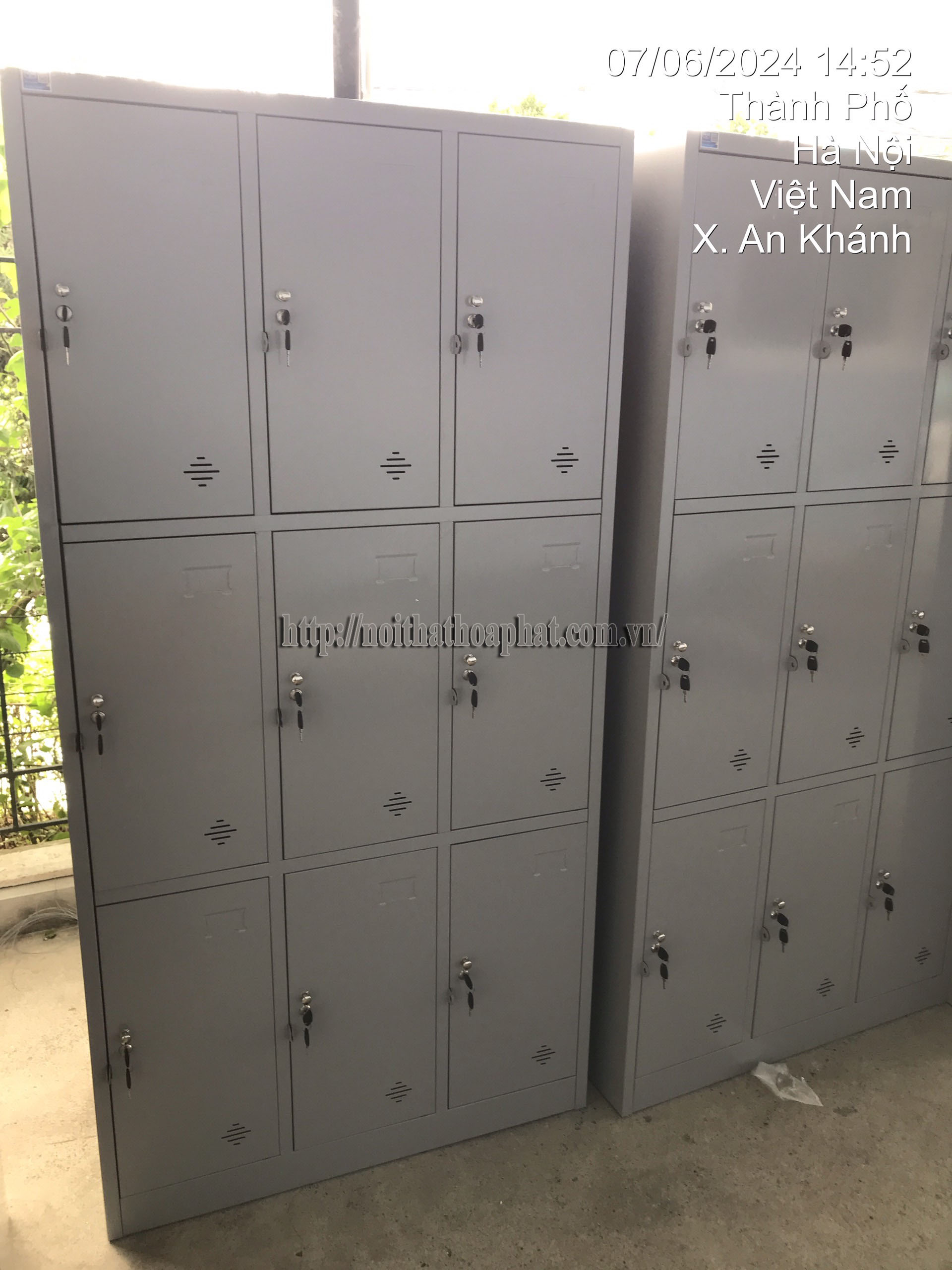 Hình ảnh thực tế tủ locker 9 ngăn TU983-3K-1