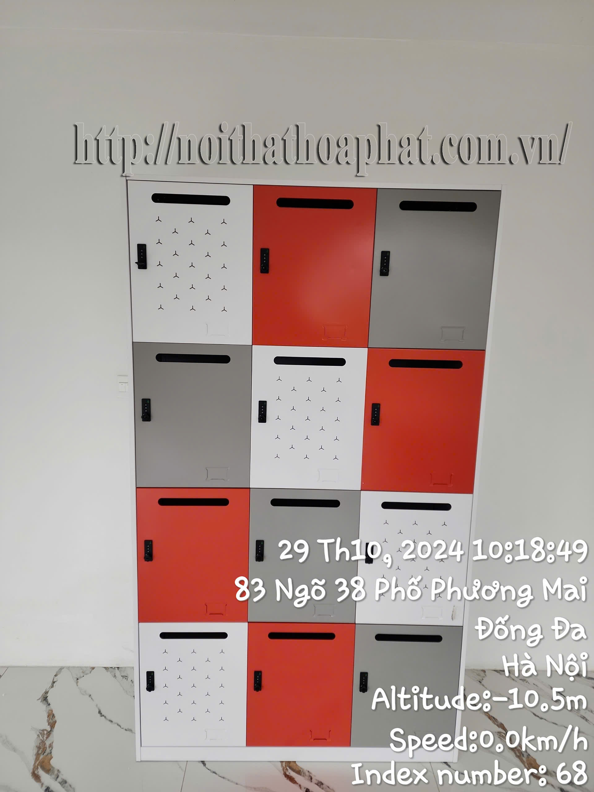 Hình ảnh thực tế tủ locker khóa số 12 ngăn TU984-3KS