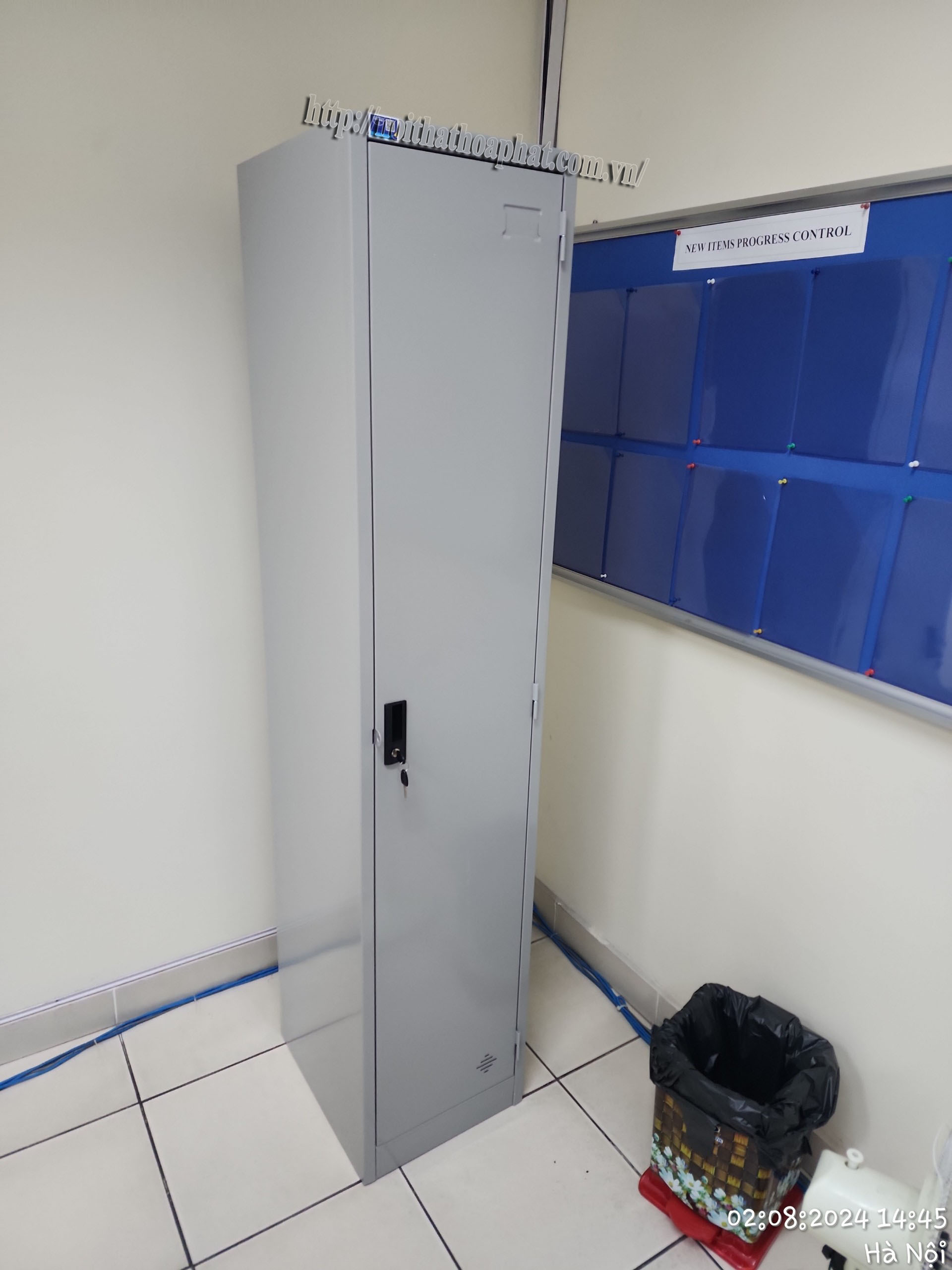 Hình ảnh thực tế tủ sắt locker TU981-2