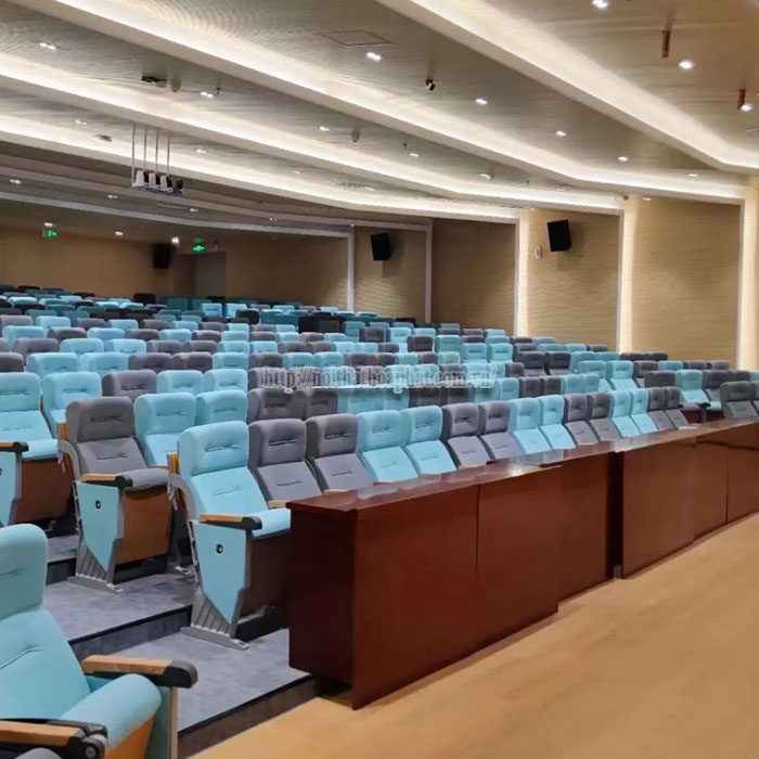 Tìm Nhà Cung Cấp Ghế Hội Trường Giá Cạnh Tranh