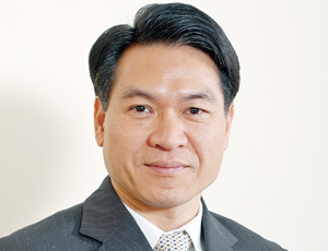 Giám_đốc_tập_đoàn_Hòa_Phát.jpg Giám_đốc_tập_đoàn_Hòa_Phát.jpg