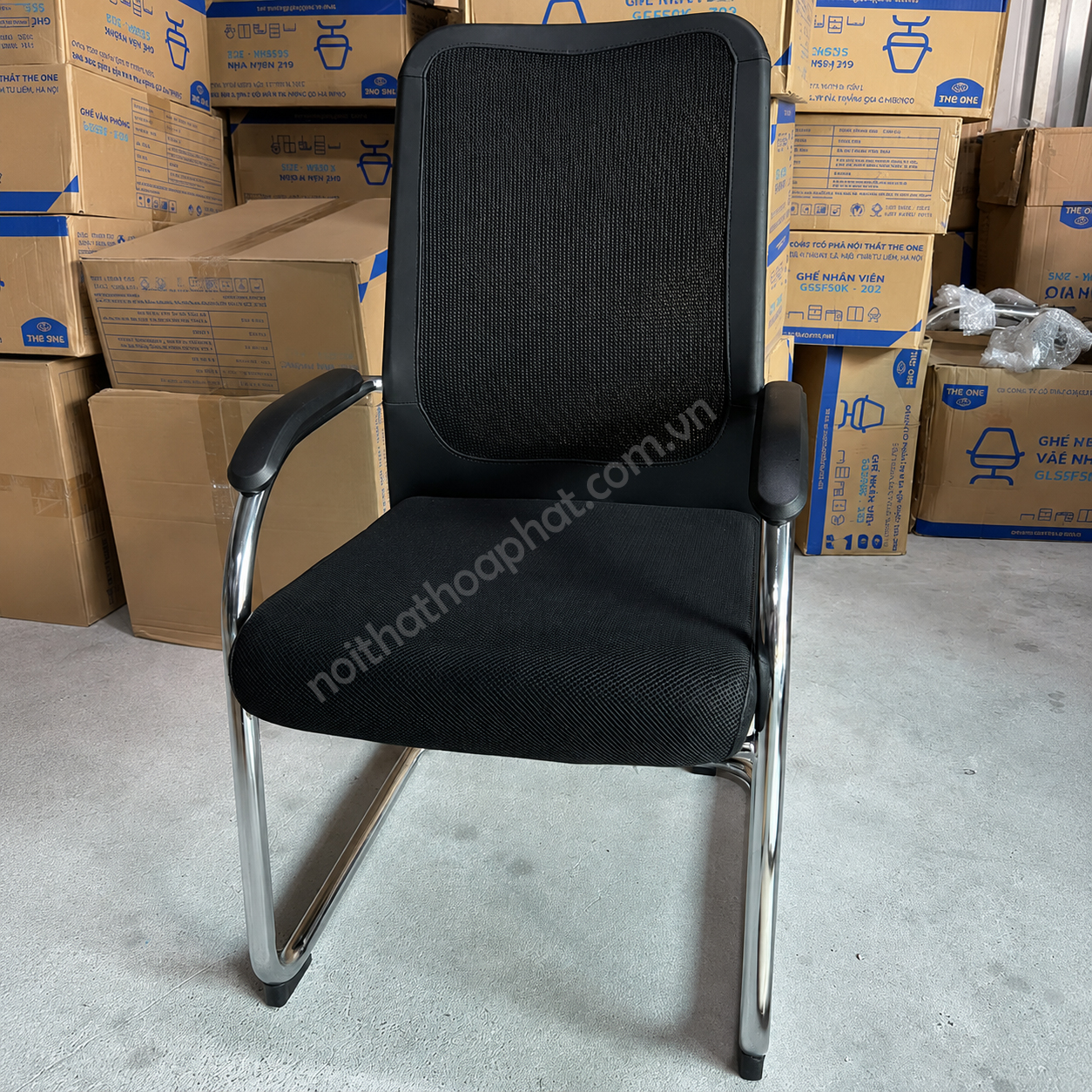 hình ảnh thực tế ghế họp tựa lưới GL411