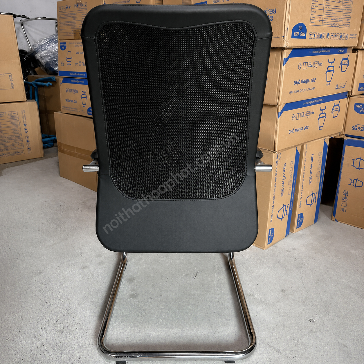 hình ảnh thực tế ghế họp tựa lưới GL411