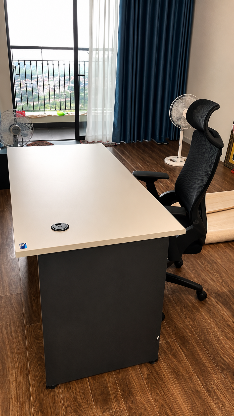 H&igrave;nh ảnh thực tế Ghế lưới cao cấp GL338 H&ograve;a Ph&aacute;t