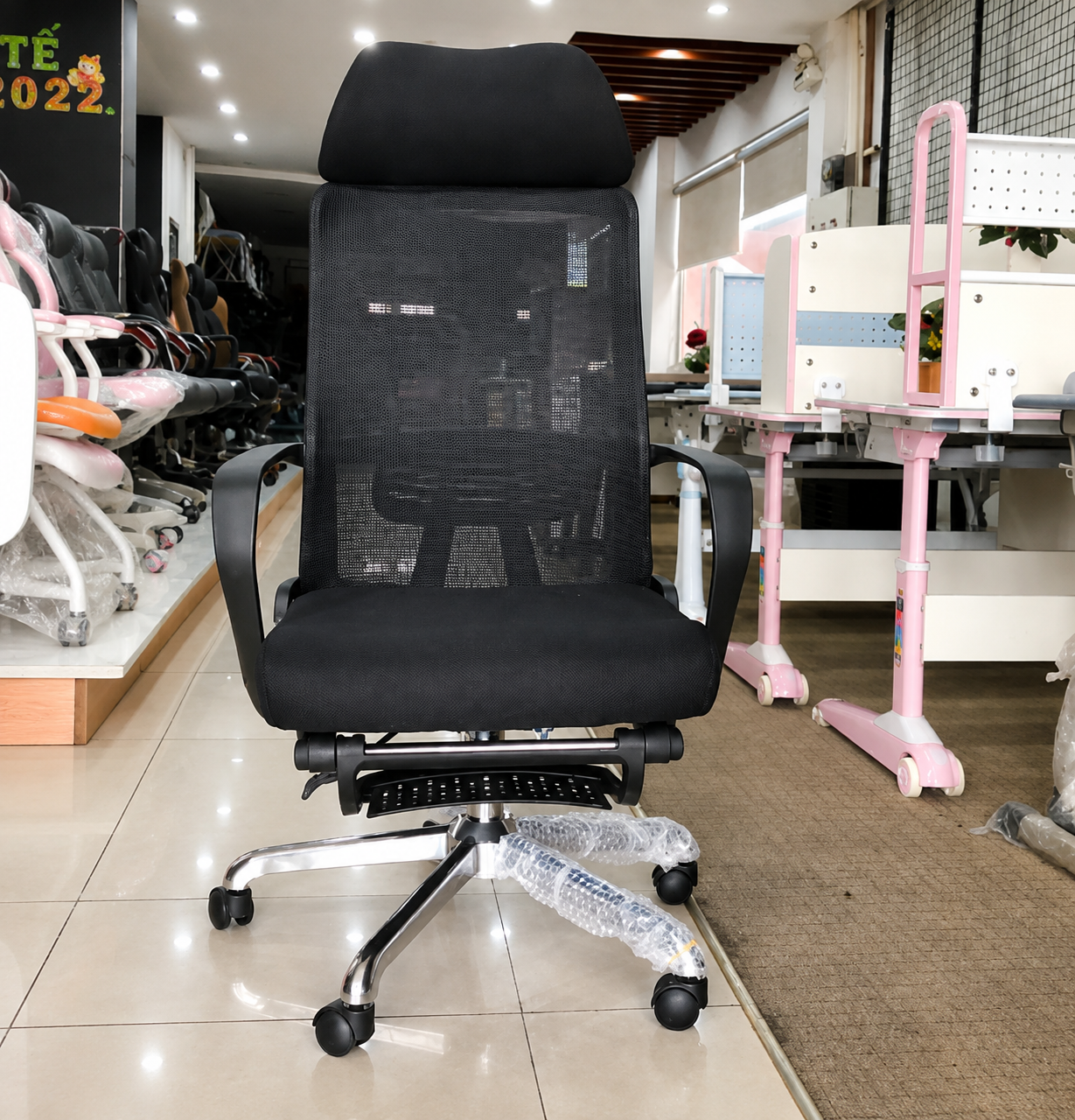 Ghế lưới l&atilde;nh đạo GL336 H&ograve;a Ph&aacute;t &ndash; H&igrave;nh ảnh thực tế