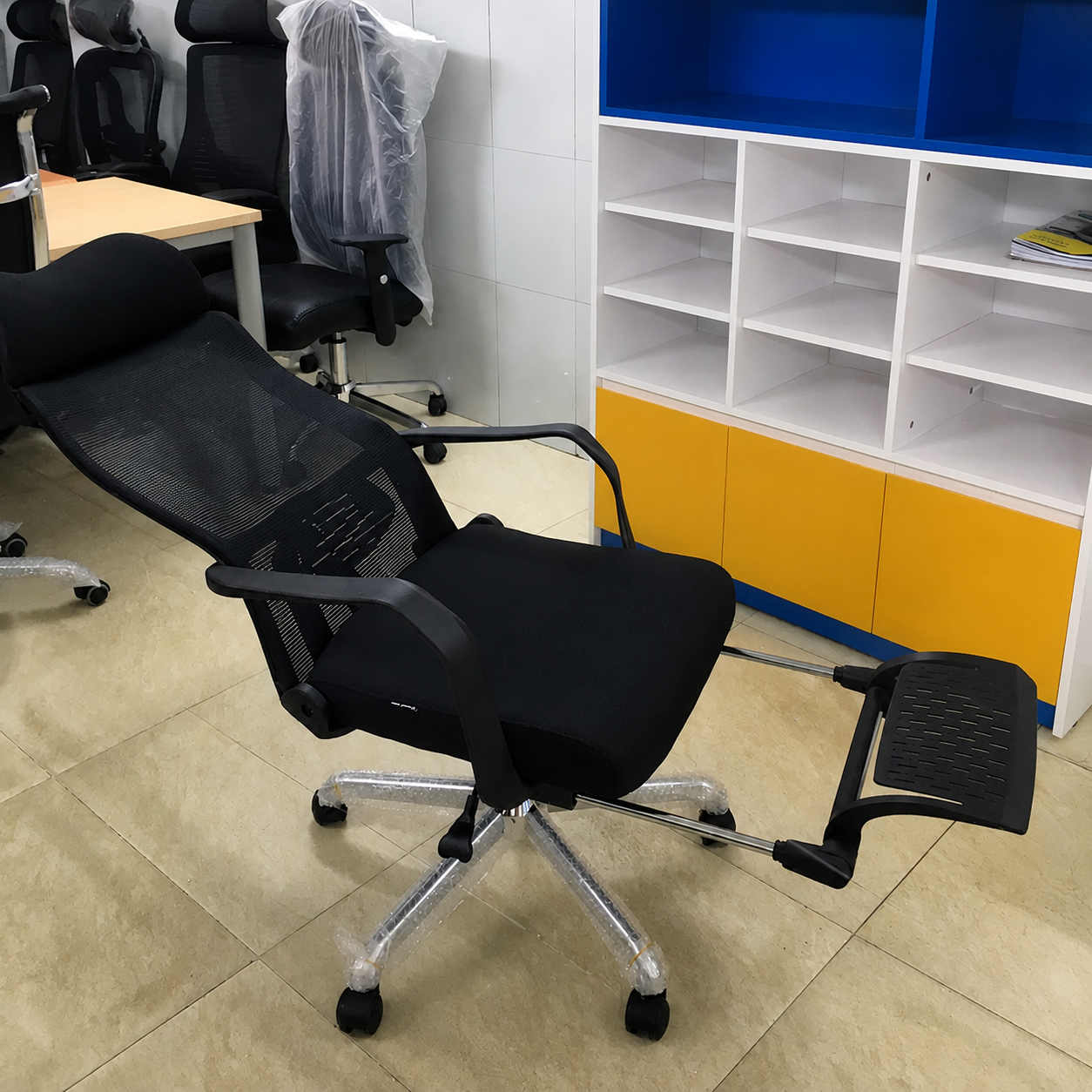 Ghế lưới GL336 H&ograve;a Ph&aacute;t: H&igrave;nh ảnh thực tế & chi tiết