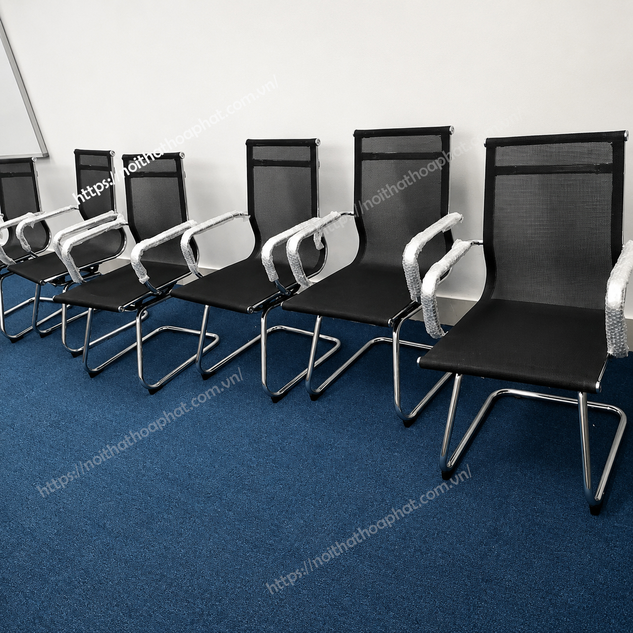 h&igrave;nh ảnh thực tế ghế họp ch&acirc;n quỳ GL403