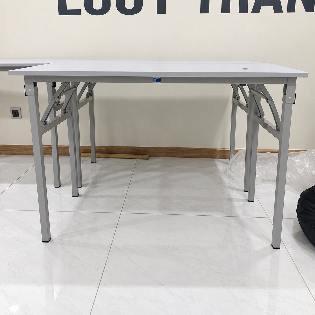 H&igrave;nh Ảnh Thực Tế B&agrave;n Ăn Gấp Khung Th&eacute;p BG05 H&ograve;a Ph&aacute;t