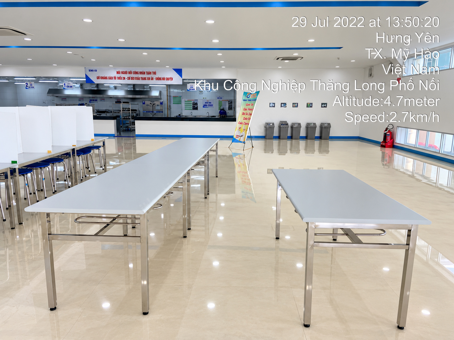 Hình Ảnh Thực Tế Bàn Ăn Khu Công Nghiệp BA01-16 Hòa Phát