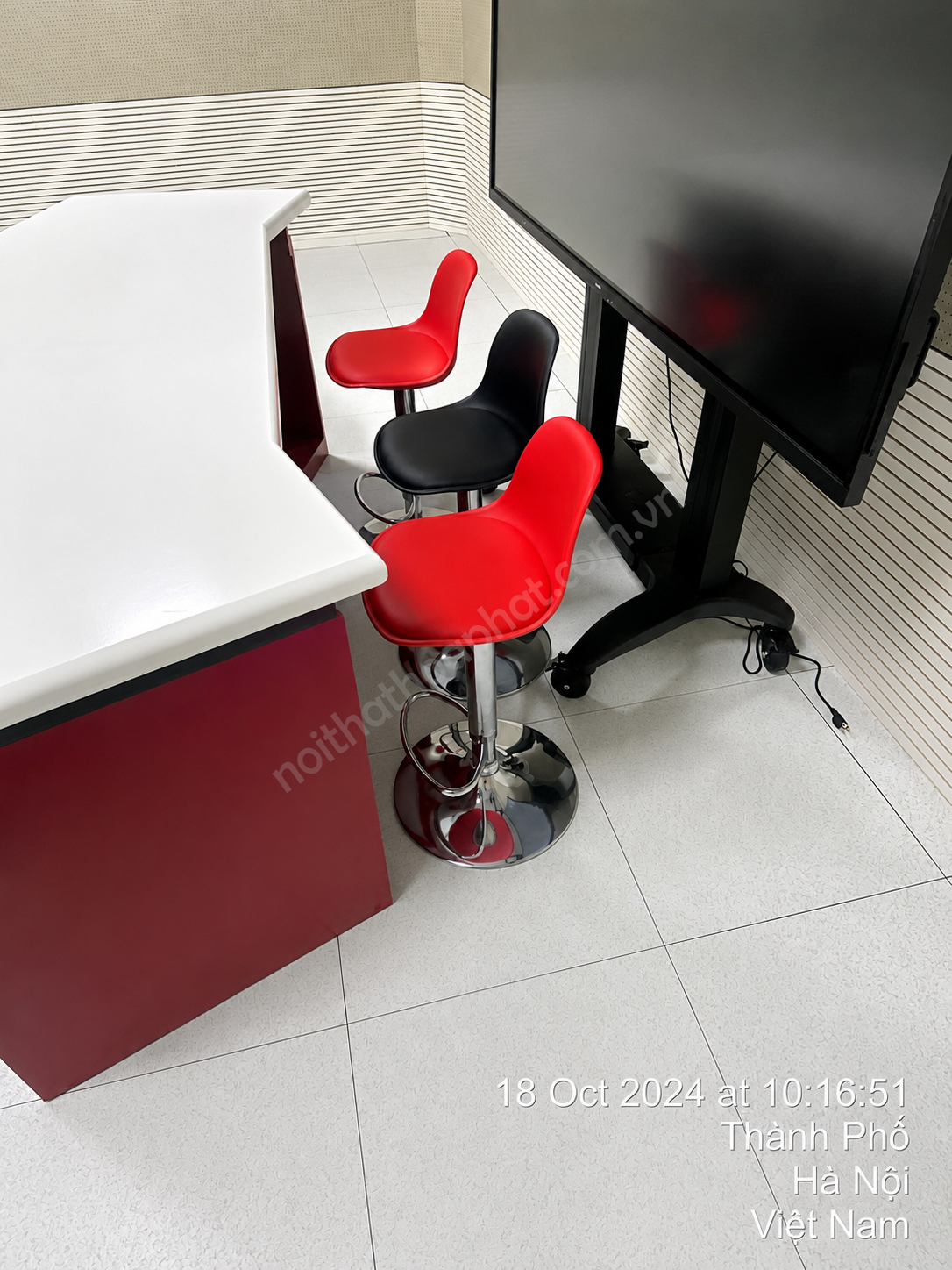 Ghế Quầy Bar SB36 thiết kế hiện đại