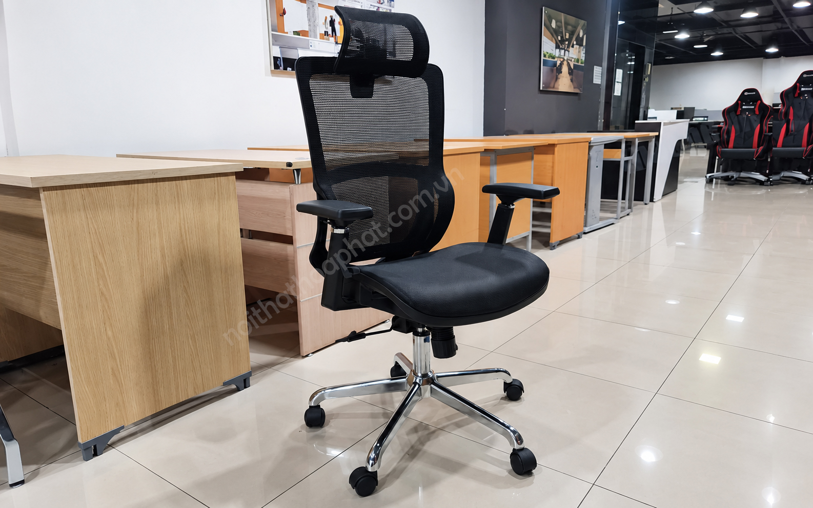 Ghế GLE07 H&ograve;a Ph&aacute;t tại văn ph&ograve;ng