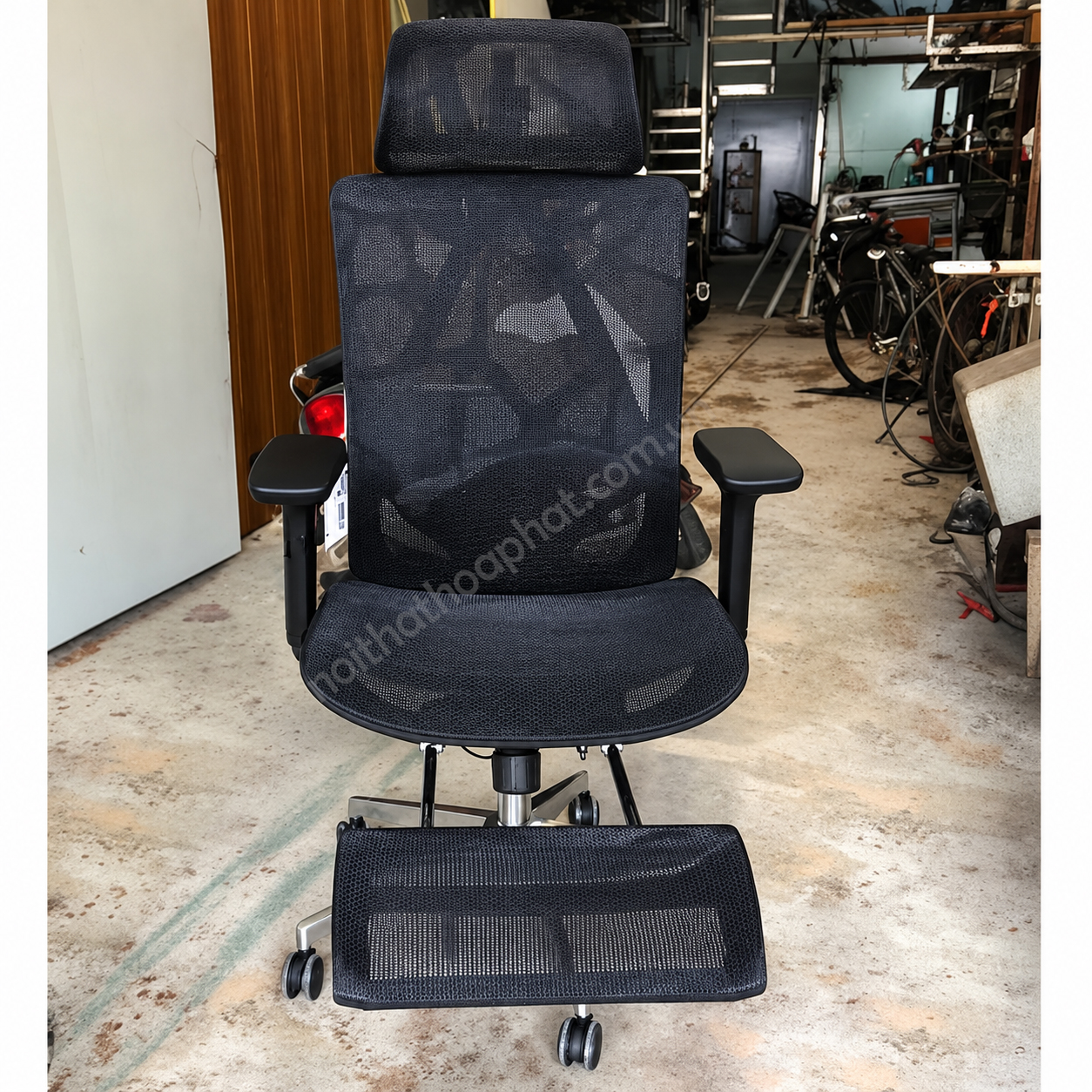 Cận Cảnh Ghế C&ocirc;ng Th&aacute;i Học GLE23 H&ograve;a Ph&aacute;t Ch&iacute;nh H&atilde;ng