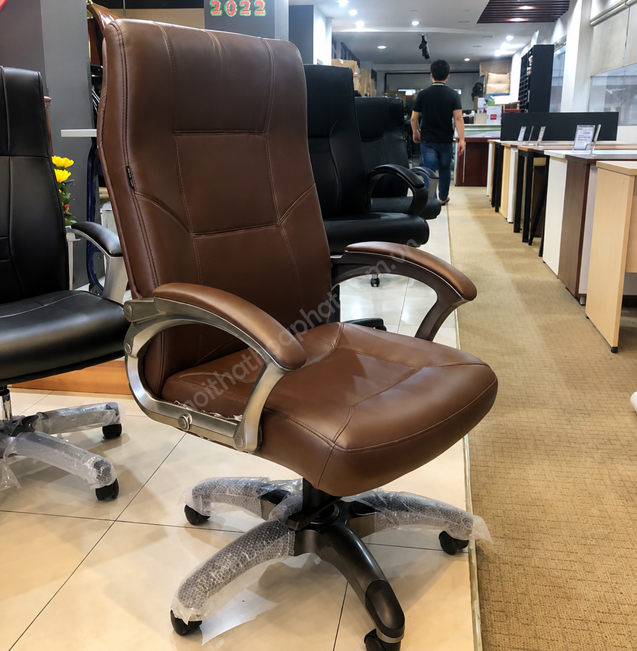 Hình ảnh thực tế Ghế giám đốc SG913 Hòa Phát – Đẹp, sang trọng