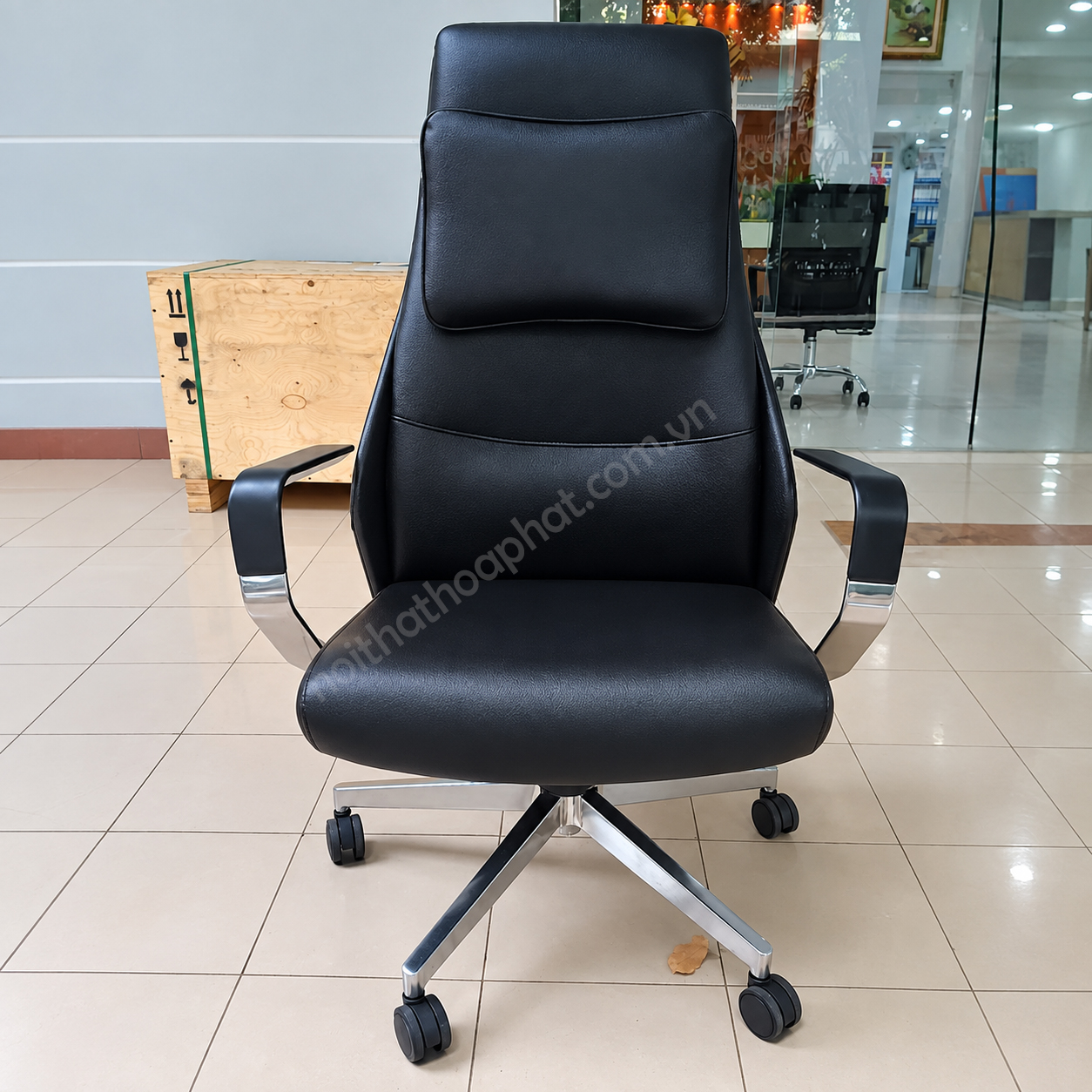 H&igrave;nh Ảnh Thực Tế Ghế Gi&aacute;m Đốc SG939 H&ograve;a Ph&aacute;t