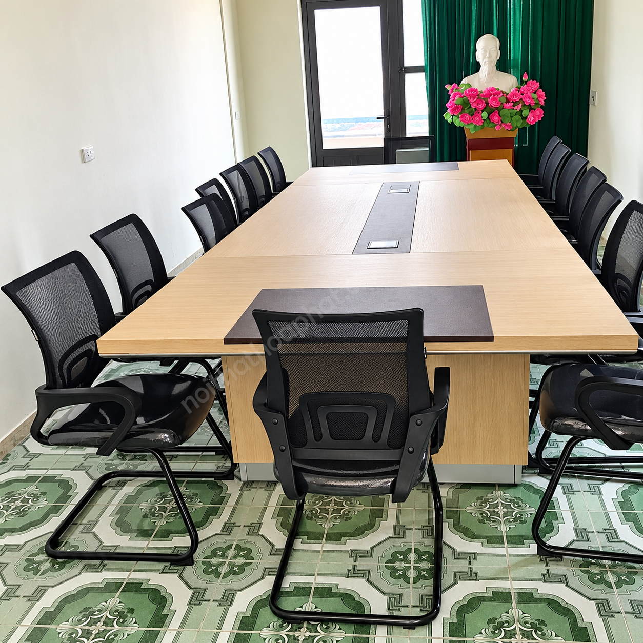 Hình ảnh thực tế Ghế Họp Lưới GL421 Hòa Phát