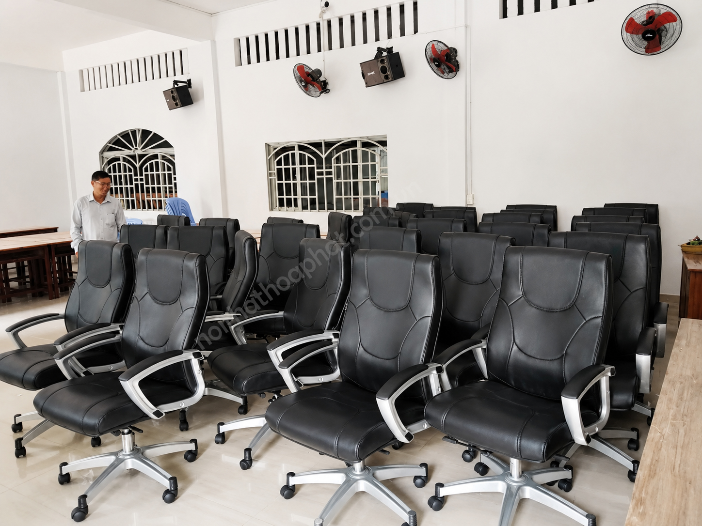 Ghế SG903 H&ograve;a Ph&aacute;t c&oacute; đẹp như h&igrave;nh? Xem ảnh thực tế