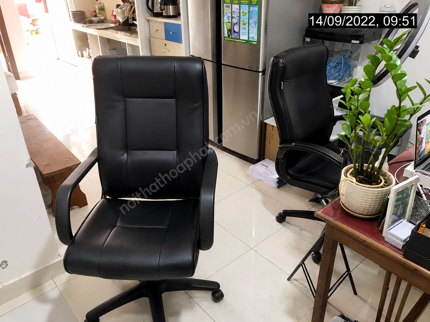H&igrave;nh ảnh thực tế Ghế l&atilde;nh đạo SG350B