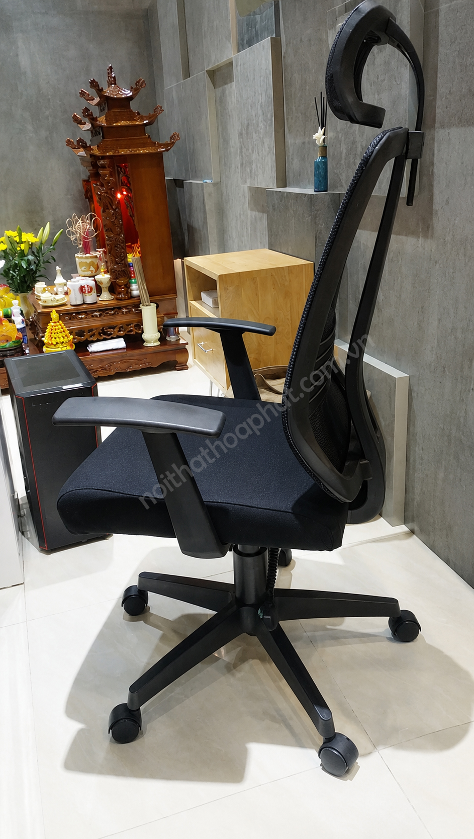 Ghế lưới GL322 có tựa đầu và tay vịn