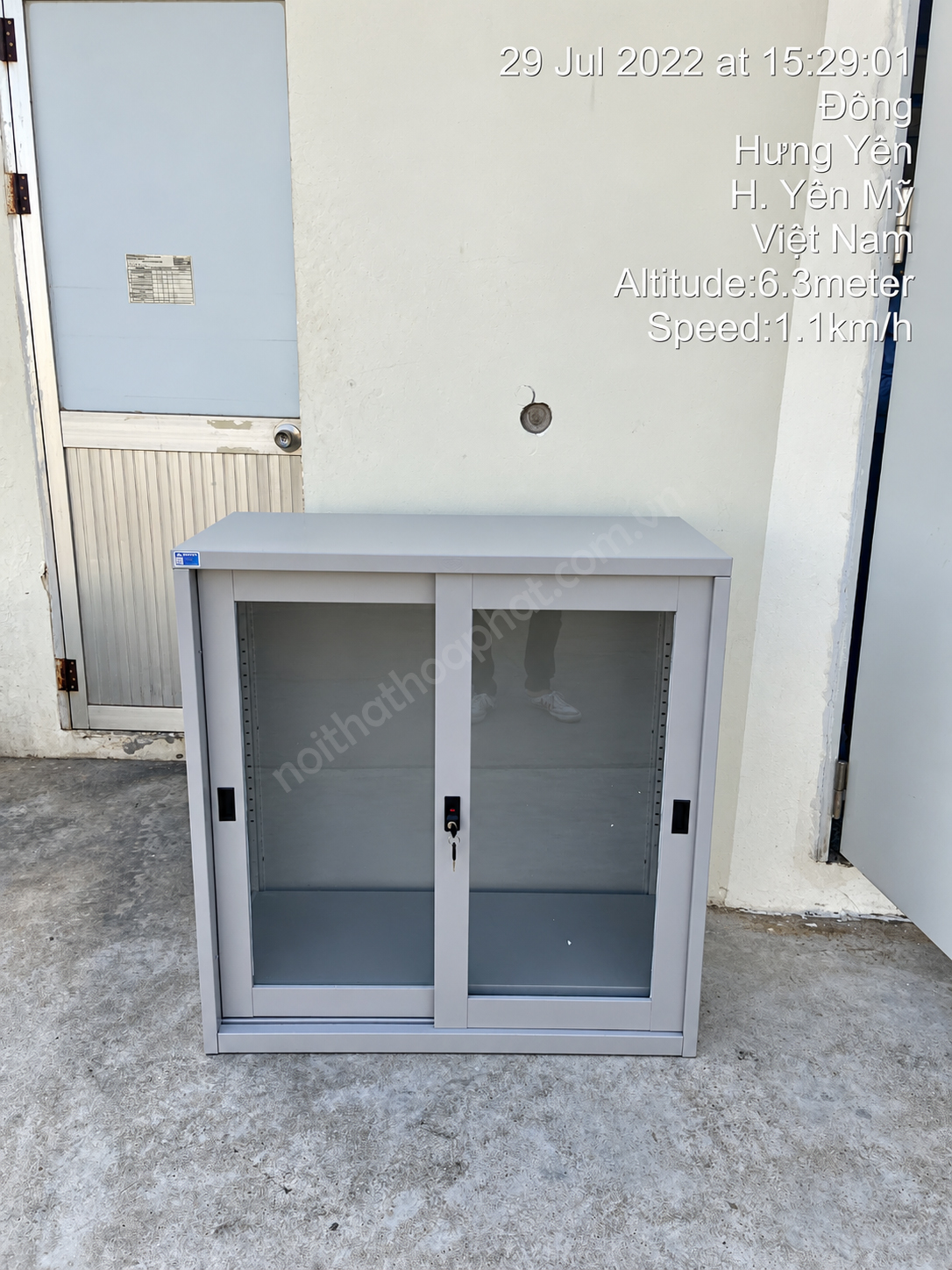 Hình Ảnh Tủ Tài Liệu Cánh Lùa TU118GCK Thực Tế
